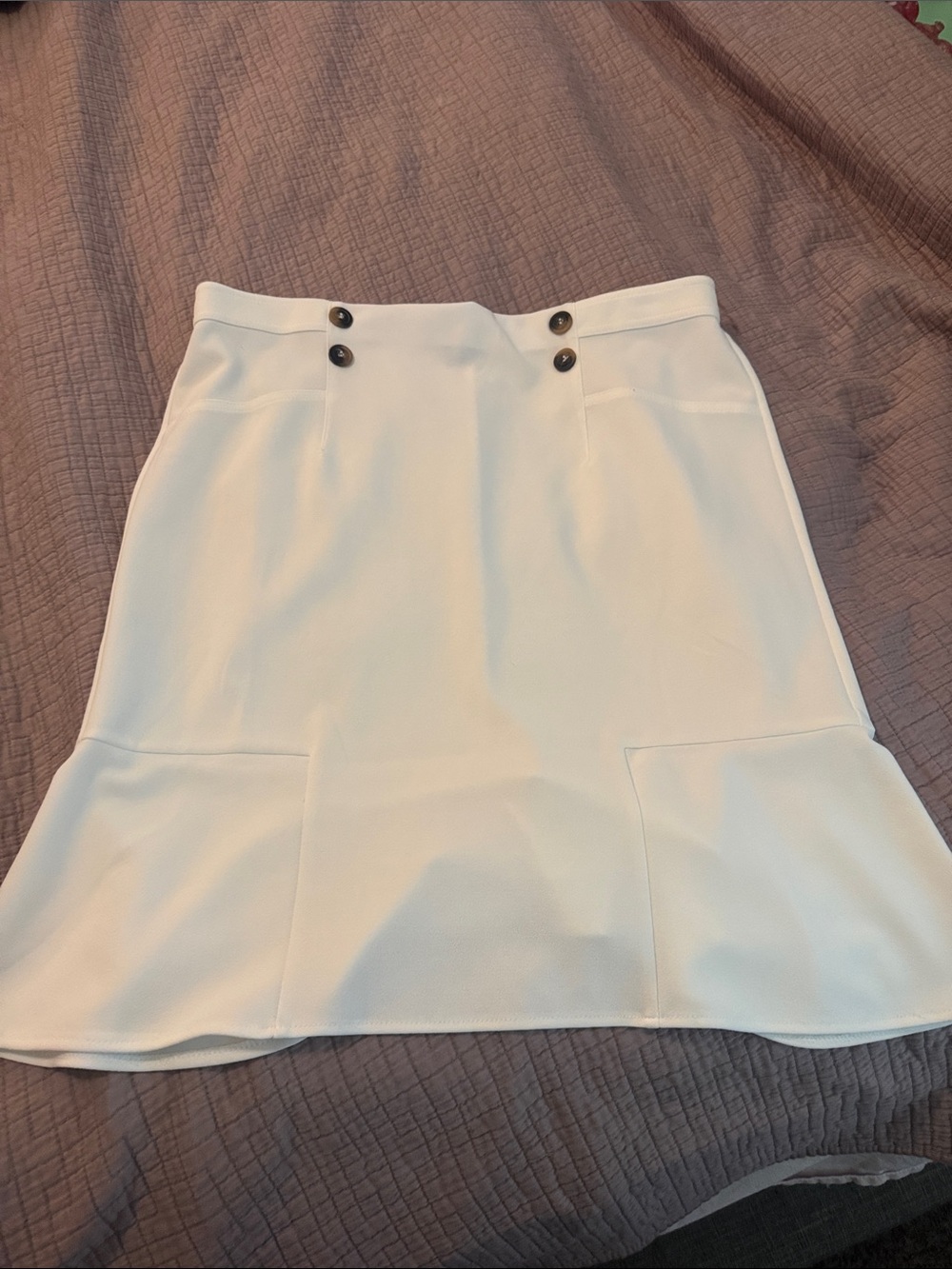 White Flared Hem Women's Skirt Sz large